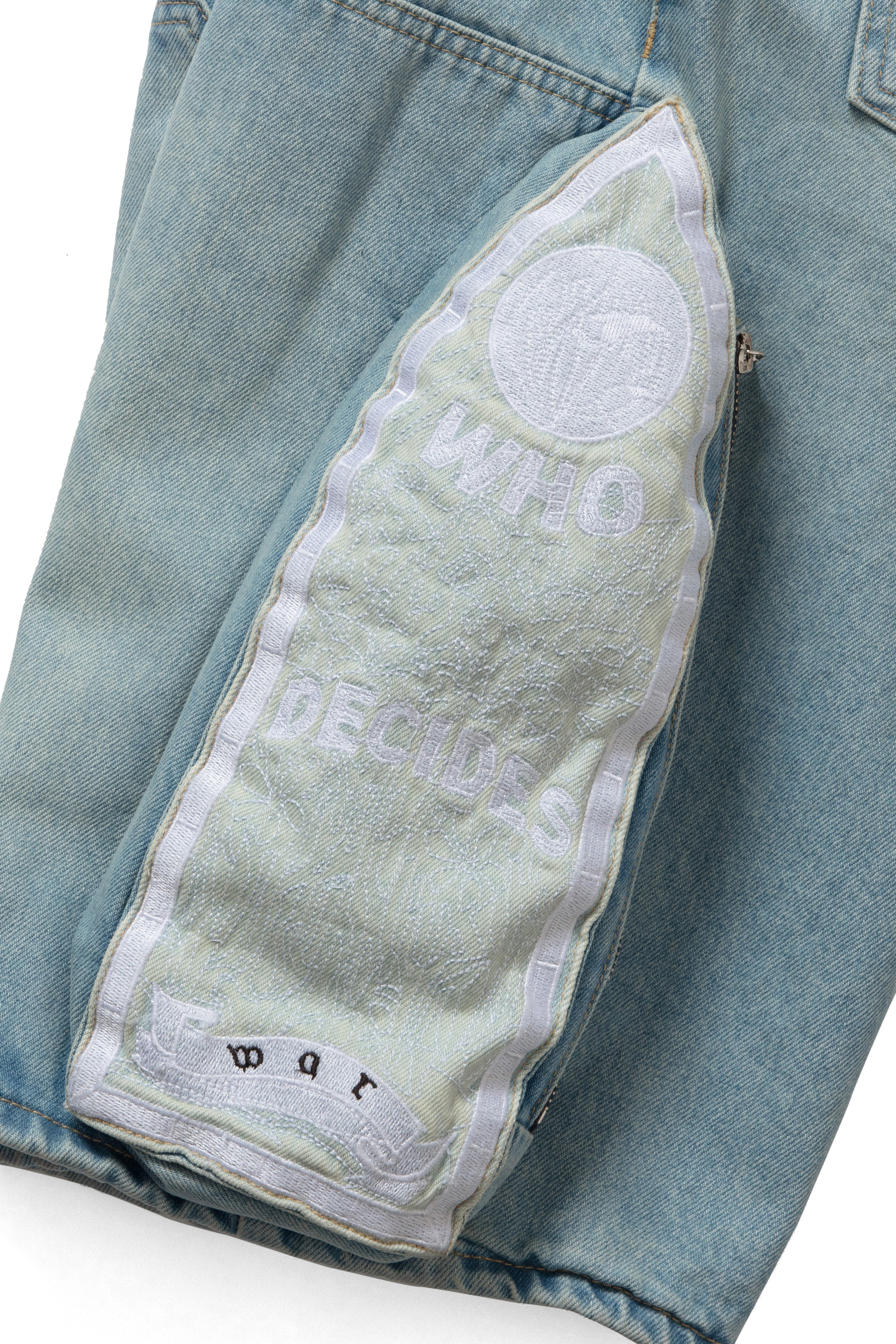SIDE EMBROIDERY SHORT