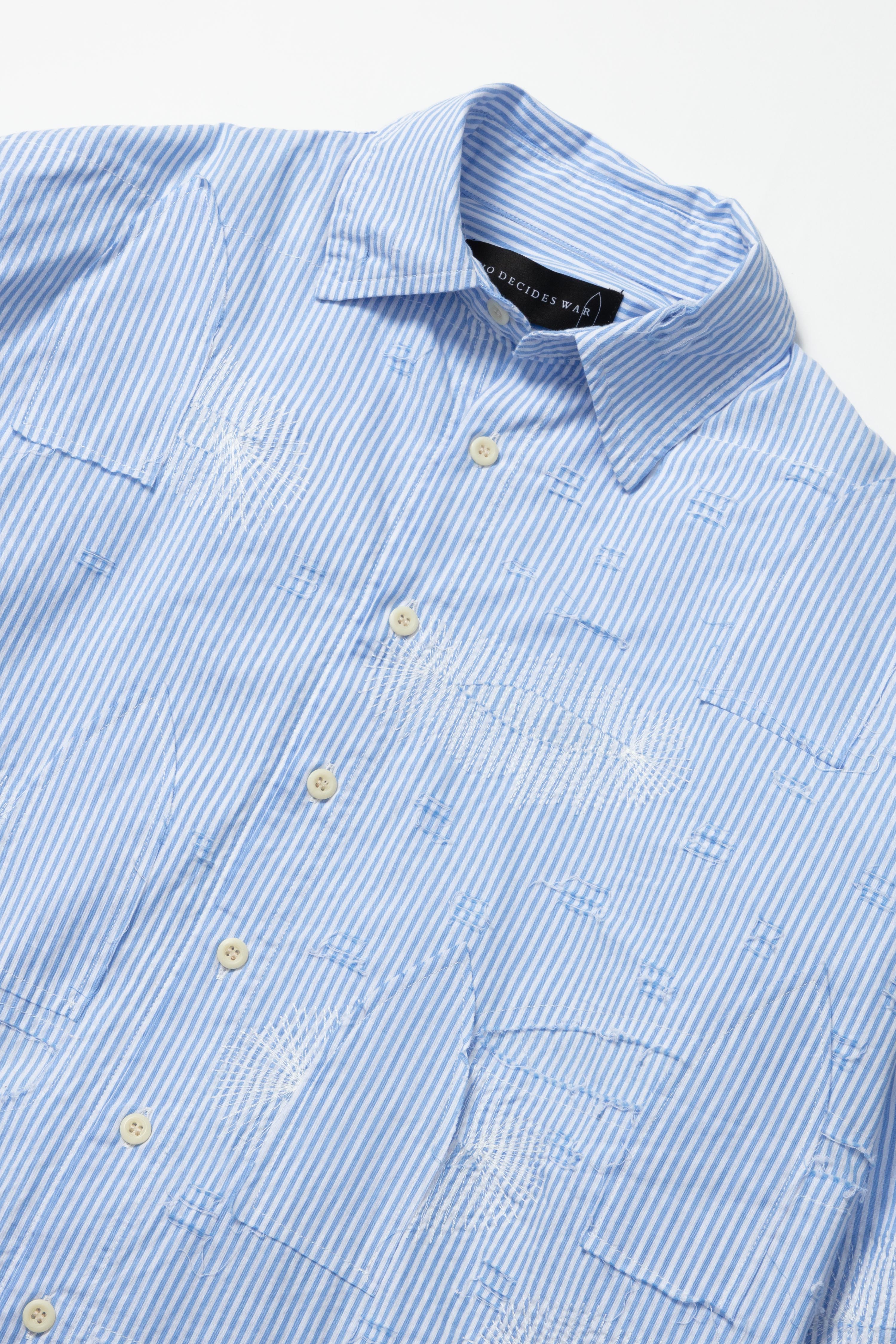 GATHERED FRAY BUTTON DOWN