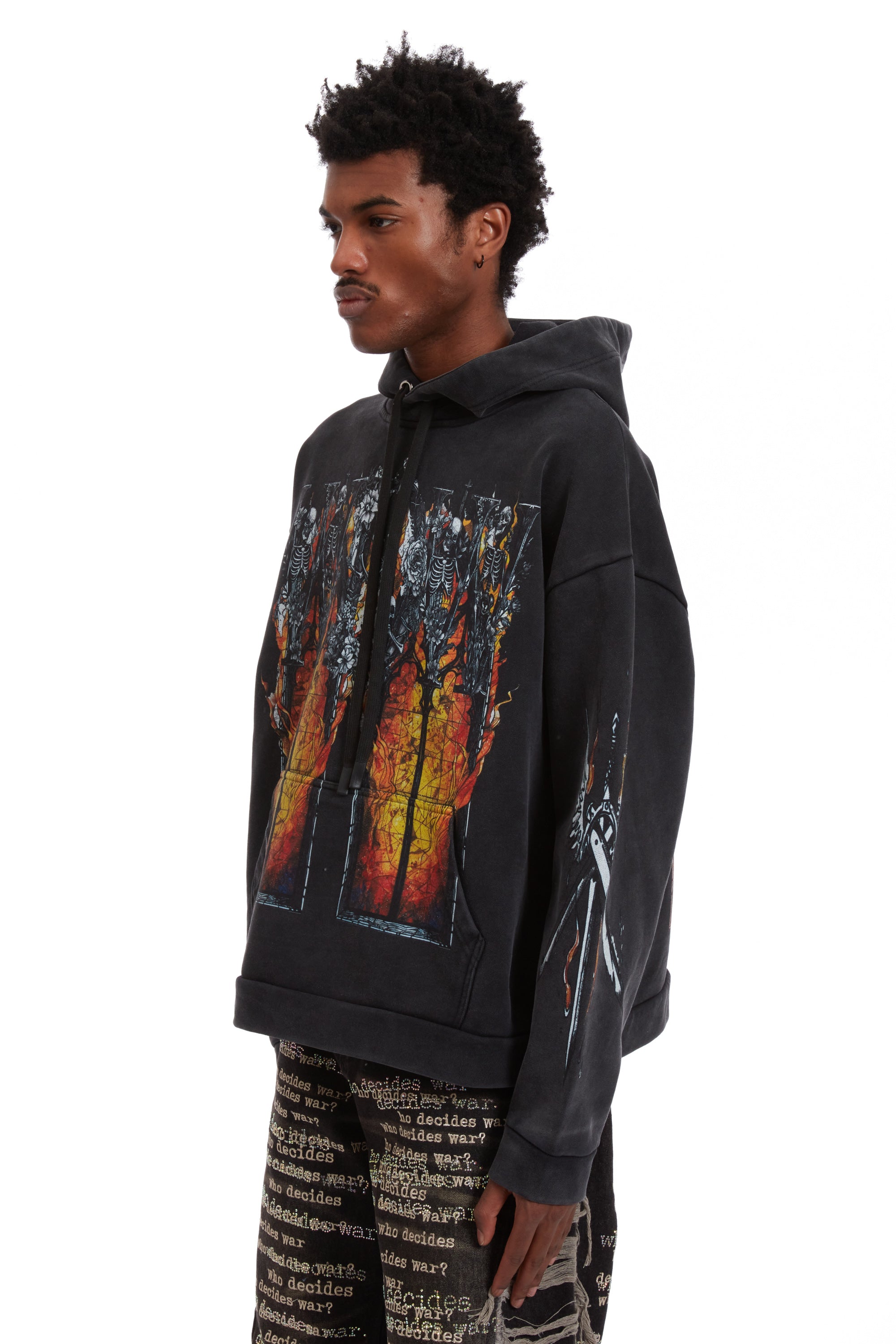 EMBER CHAPEL HOODED PULLOVER