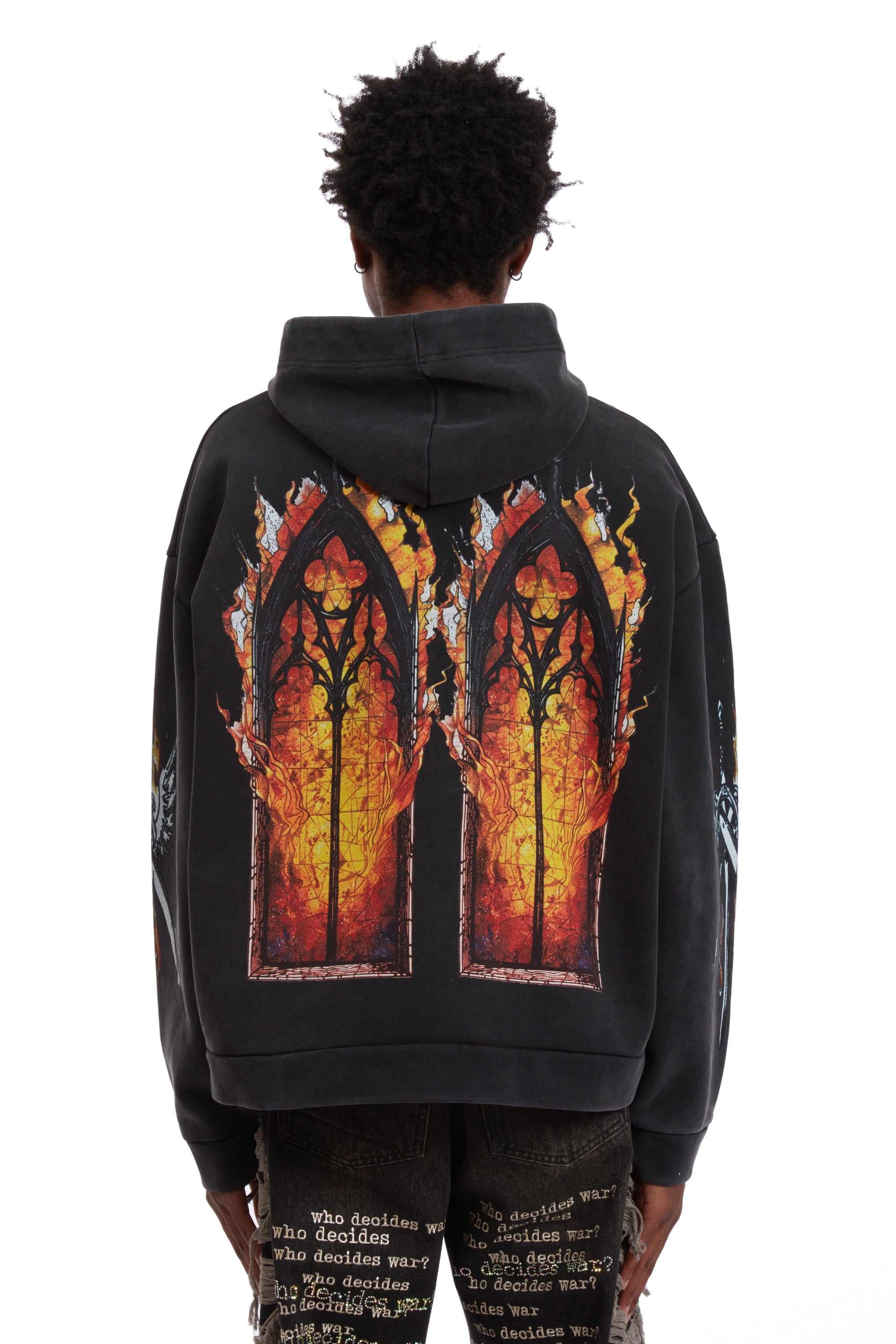 EMBER CHAPEL HOODED PULLOVER