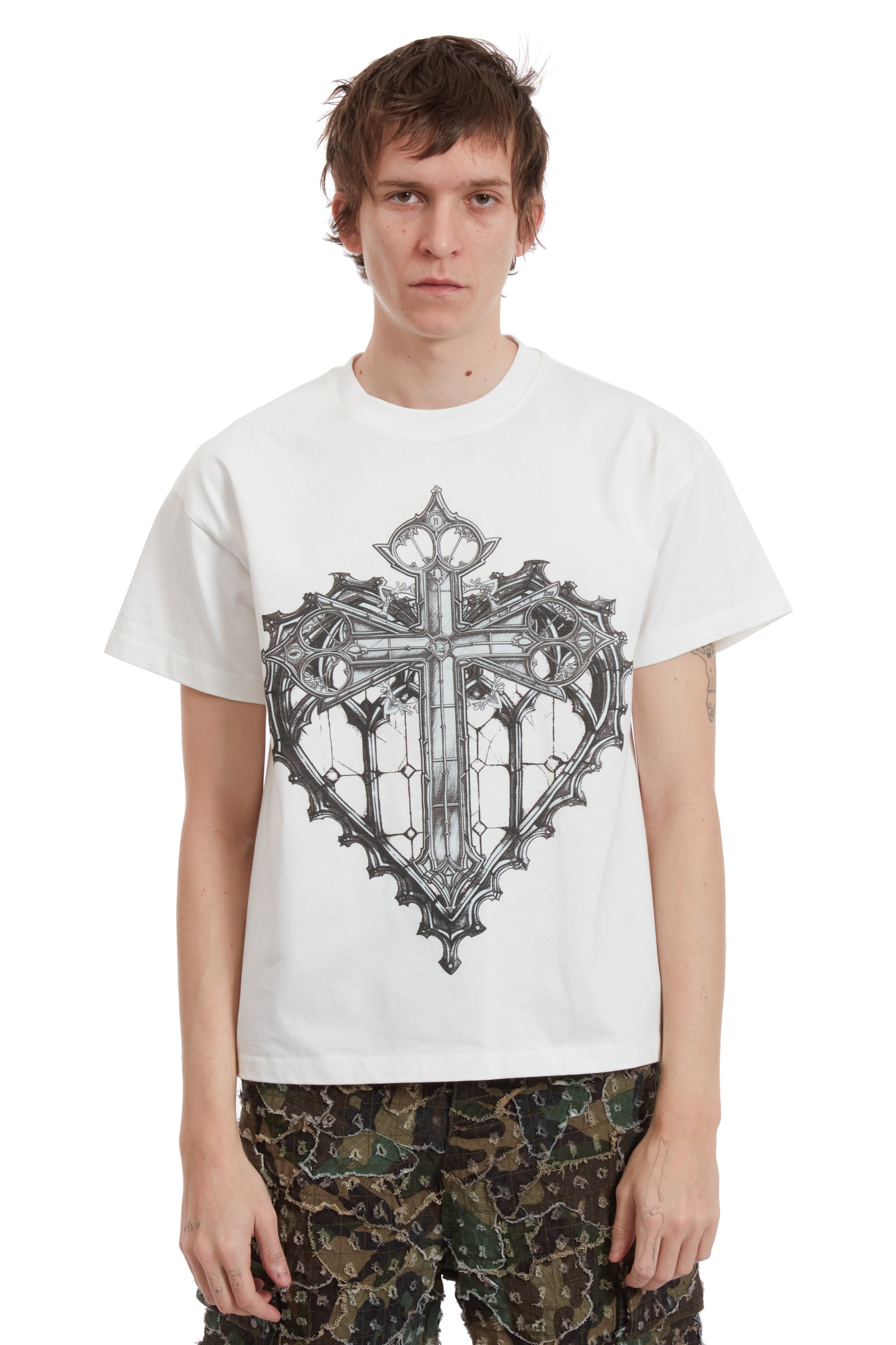 SACRED HEART SHORT SLEEVE