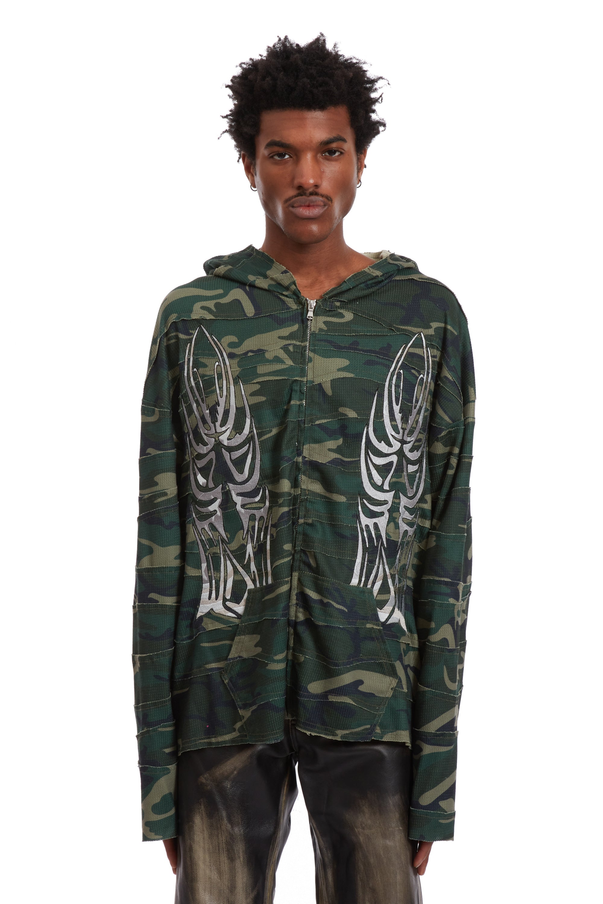 WINGED WAVELENGTH CAMO ZIP UP HOODIE