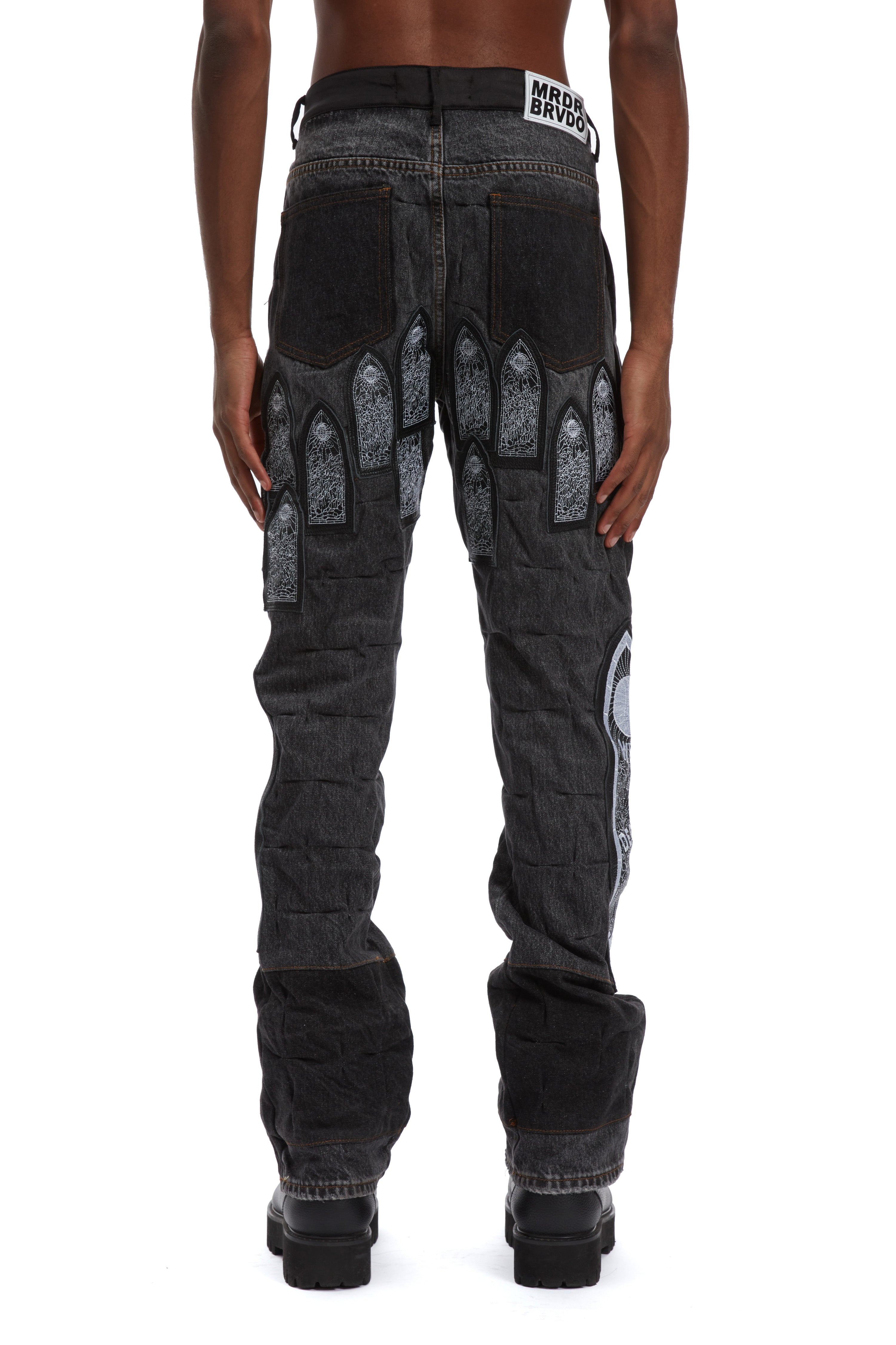 PATCHED ARCH PANT