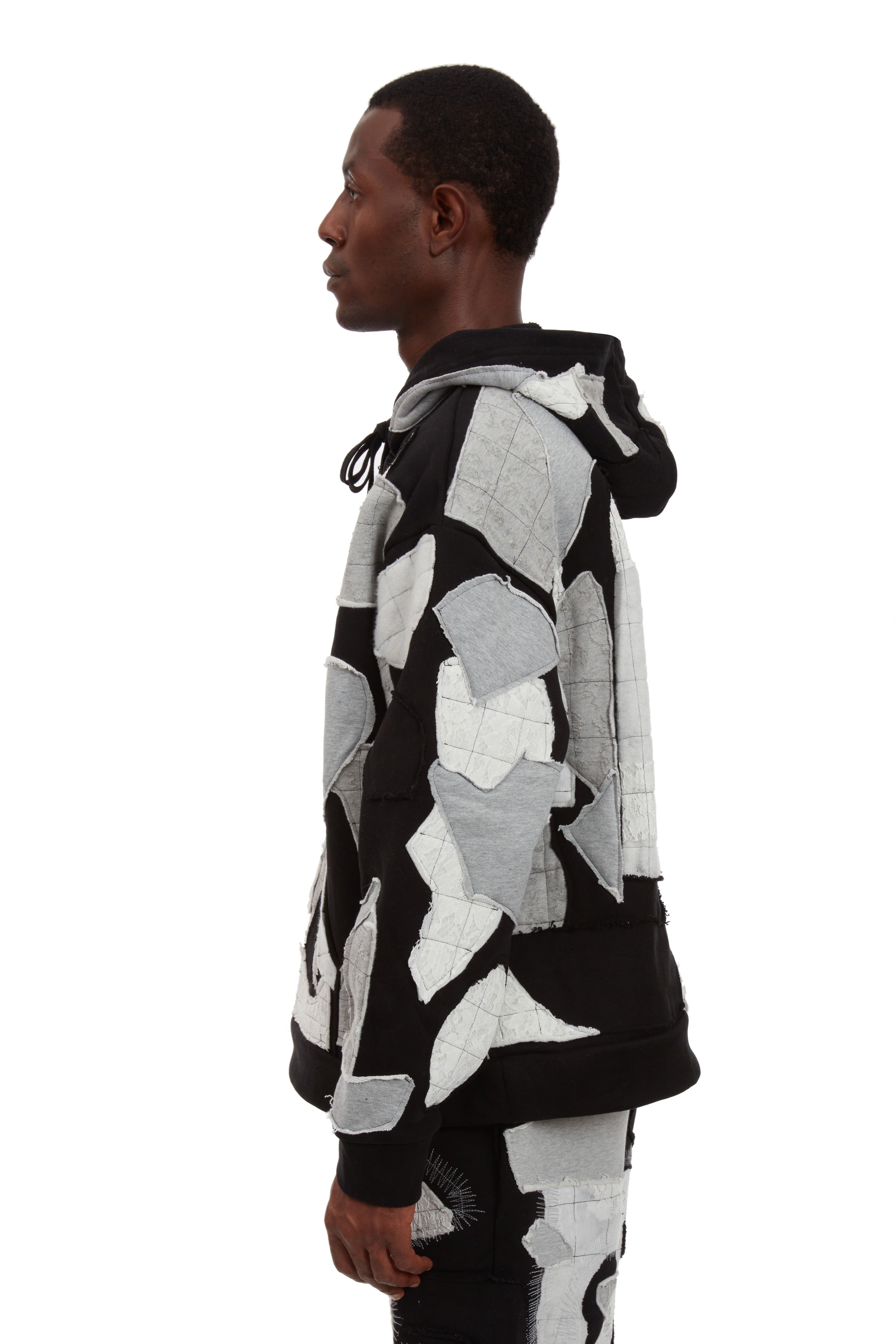 ATOM HOODED PULLOVER