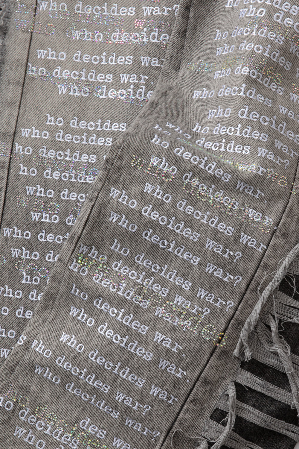 ULTRA FLARE SCRIPTURE DENIM