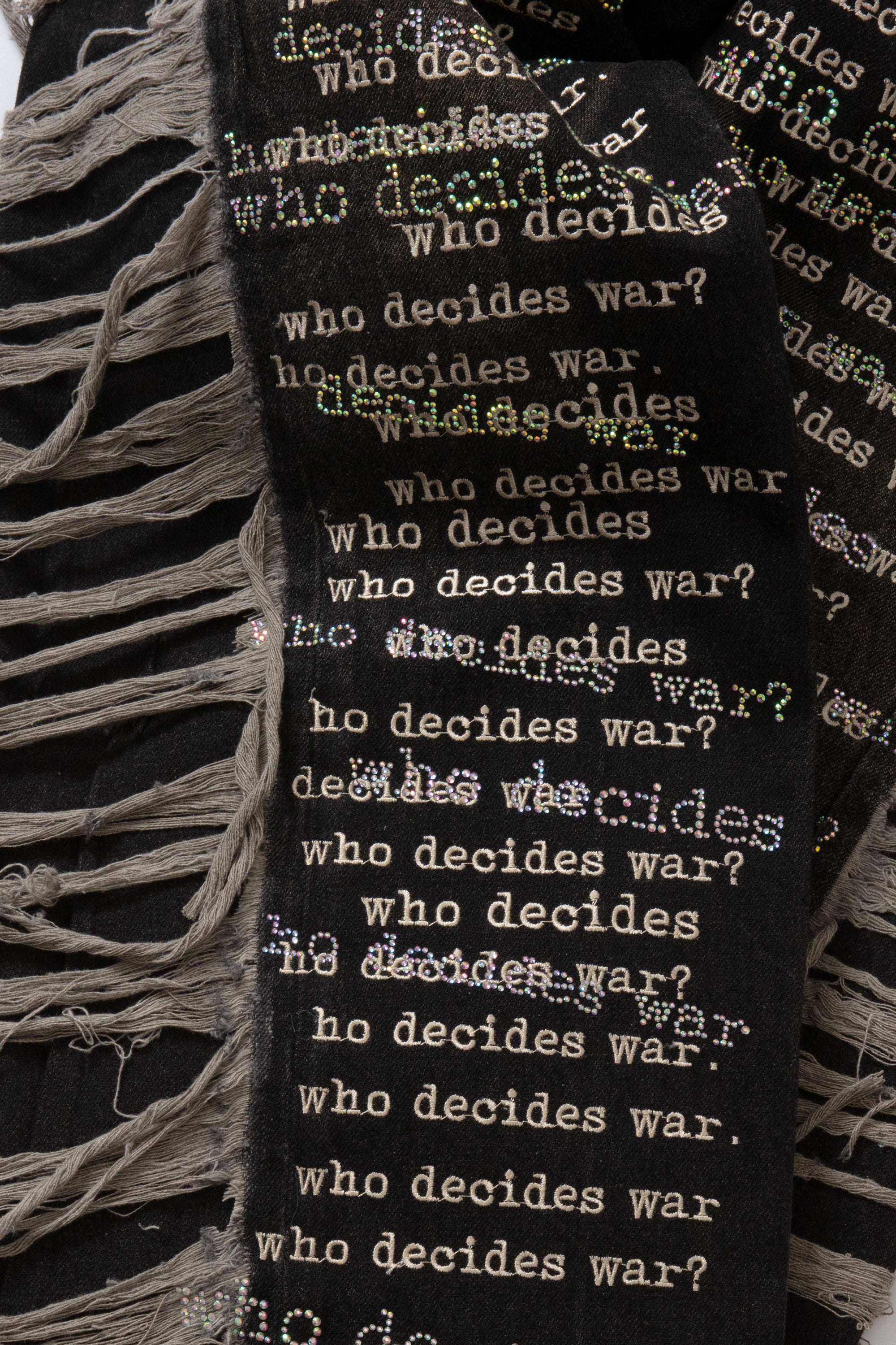 ULTRA FLARE SCRIPTURE DENIM