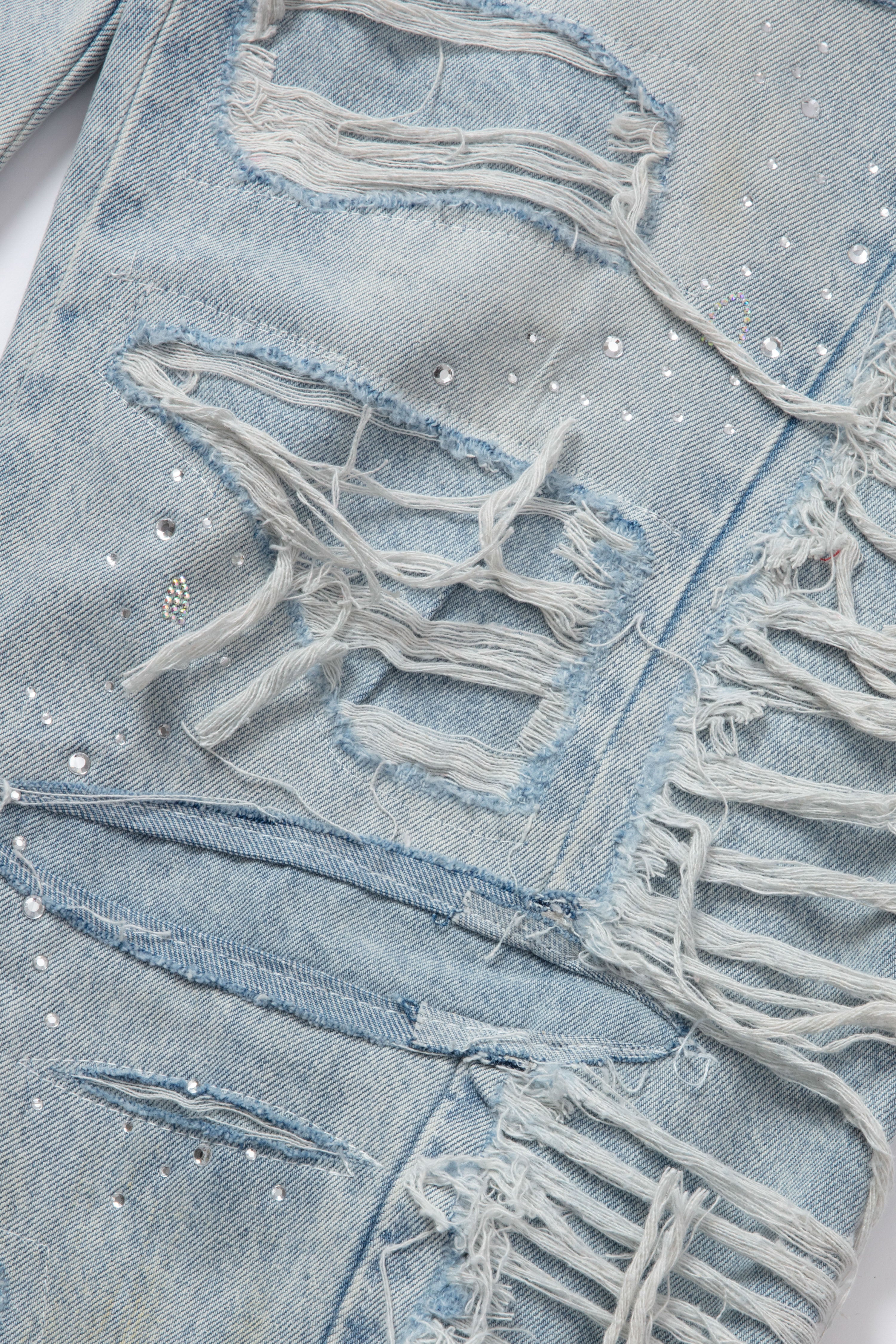 ULTRA FLARE DISTRESSED DENIM