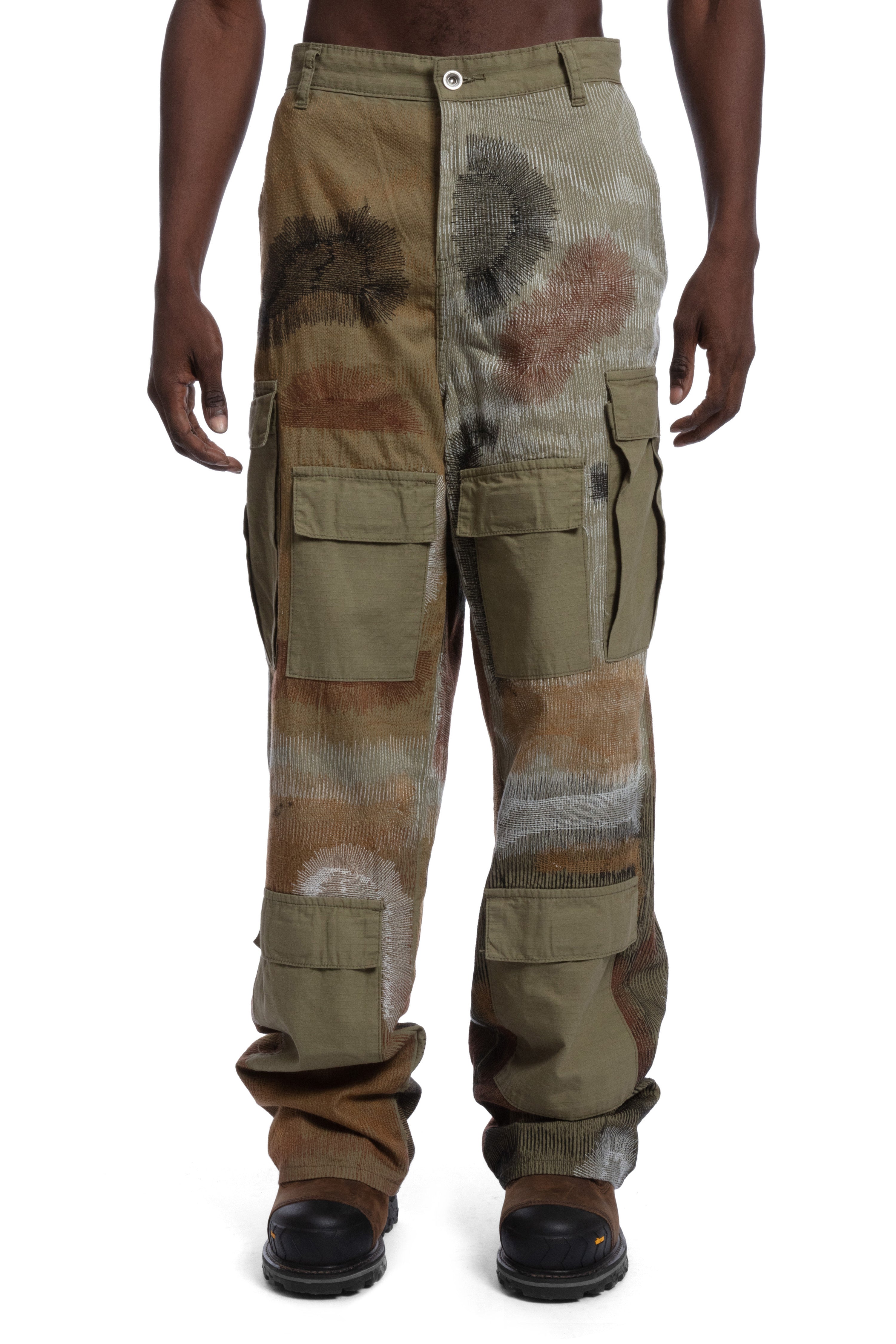 CAMOUFLAGE EMBROIDERY CARGO PANT – WHO DECIDES WAR