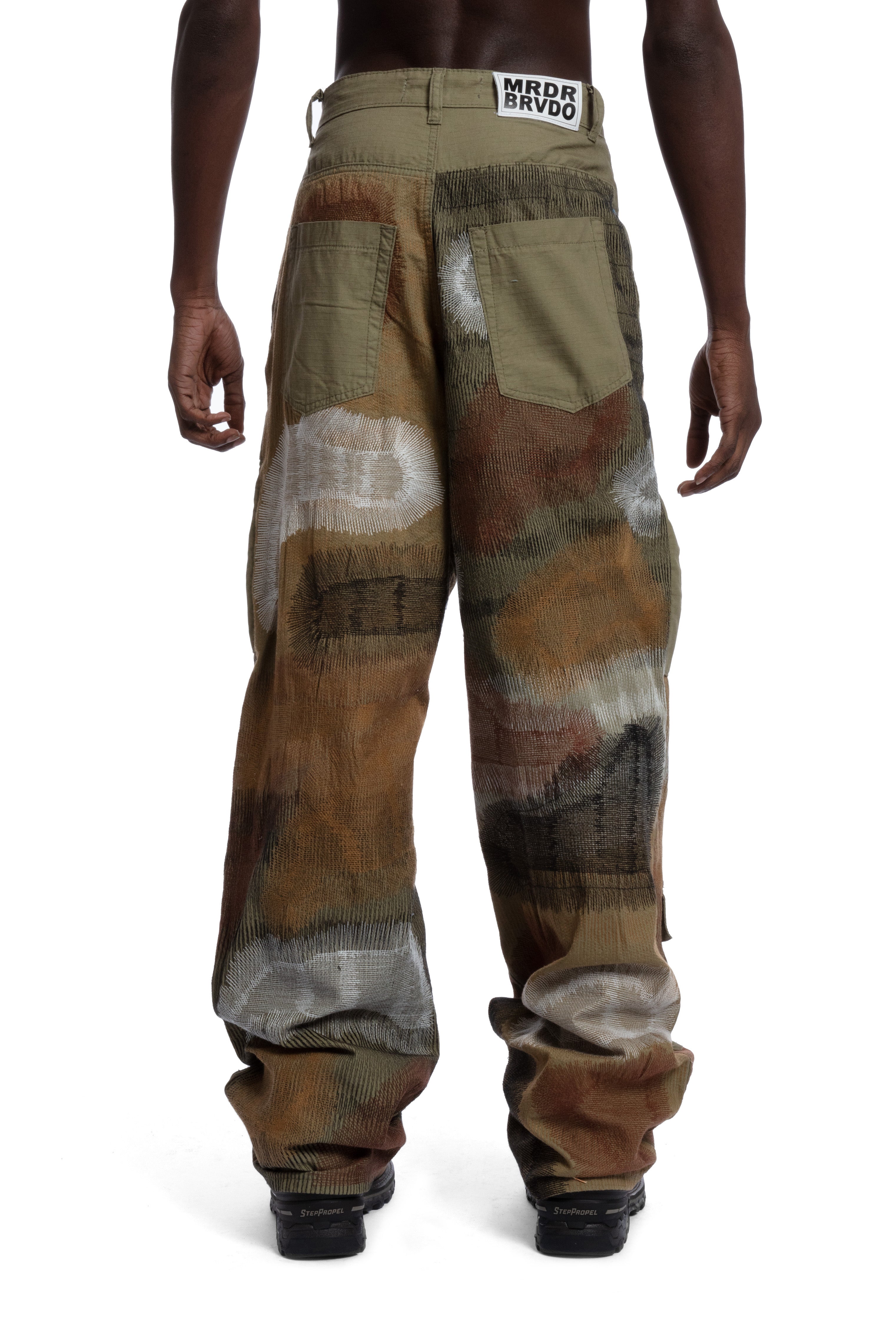 CAMOUFLAGE EMBROIDERY CARGO PANT