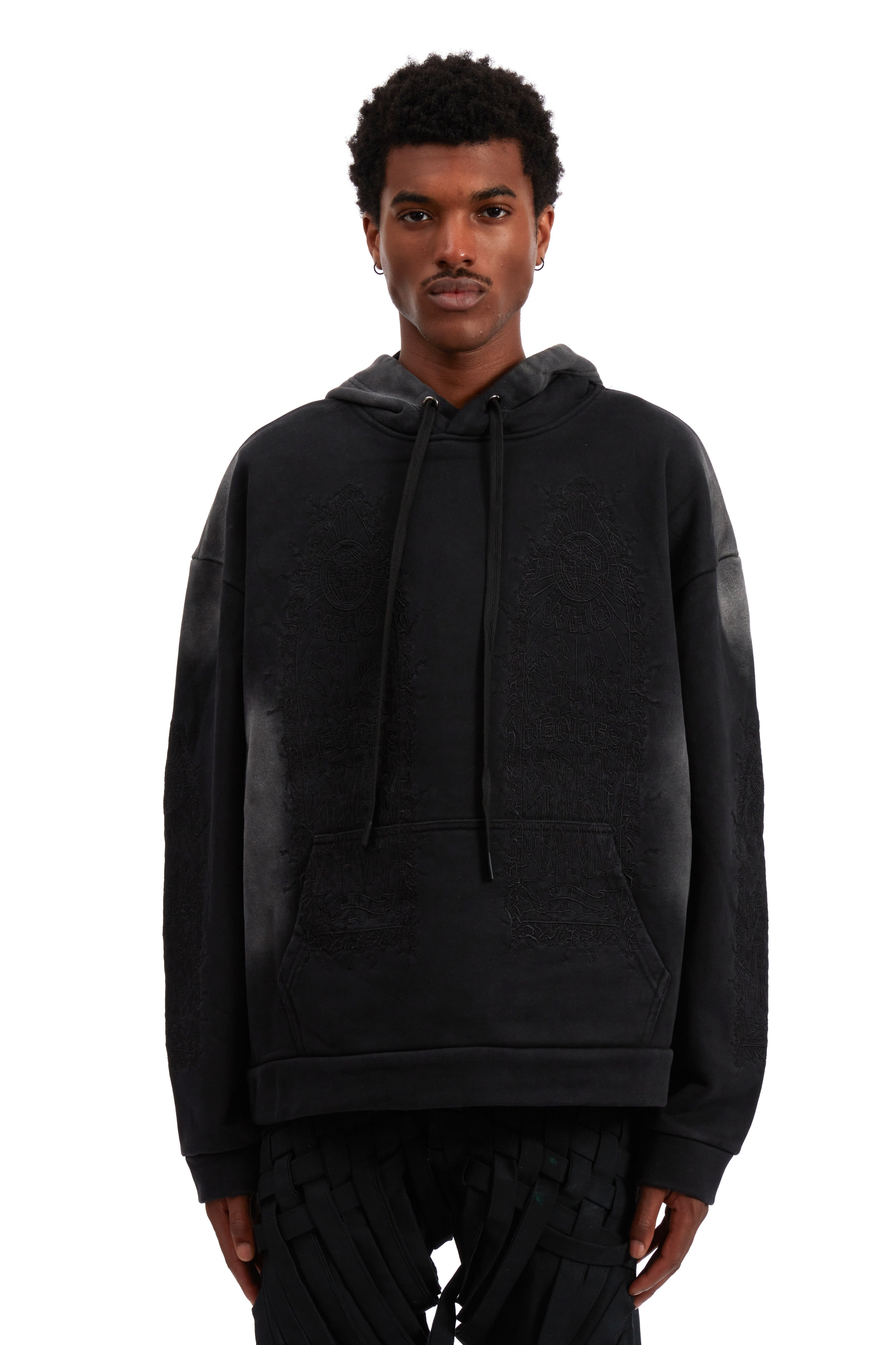 THORNED HOODED PULLOVER