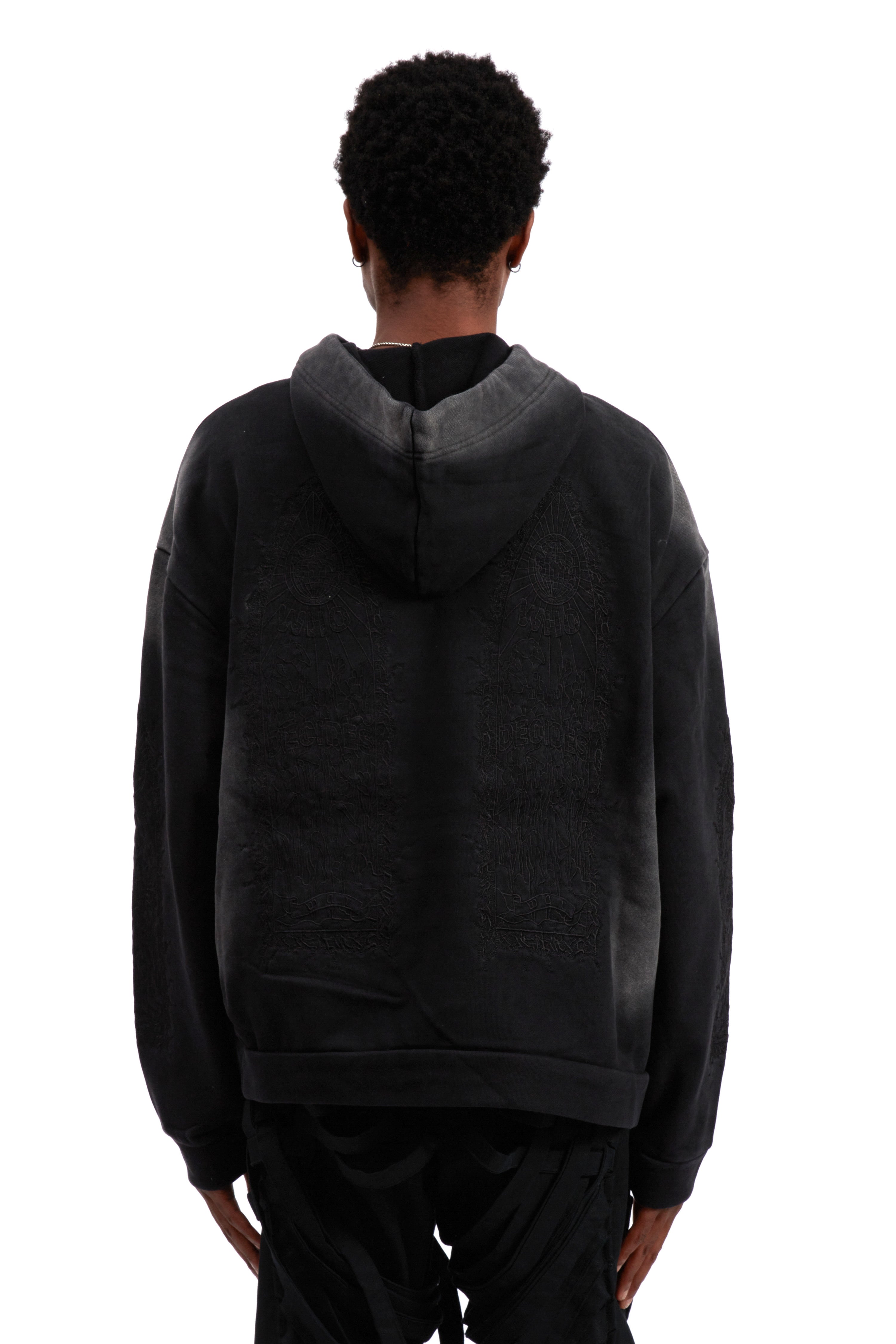 THORNED HOODED PULLOVER