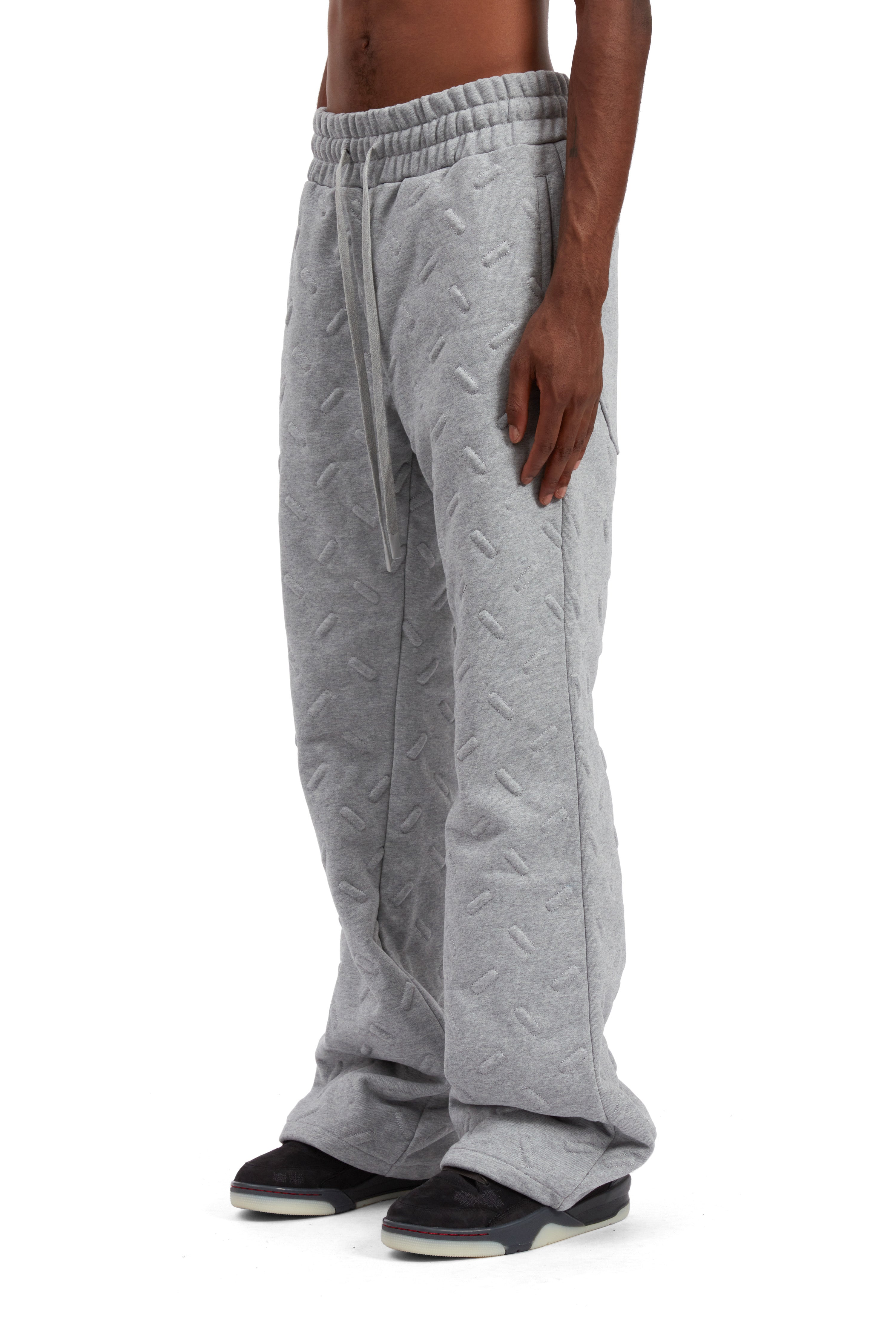 THREAD PLATE SWEATPANT