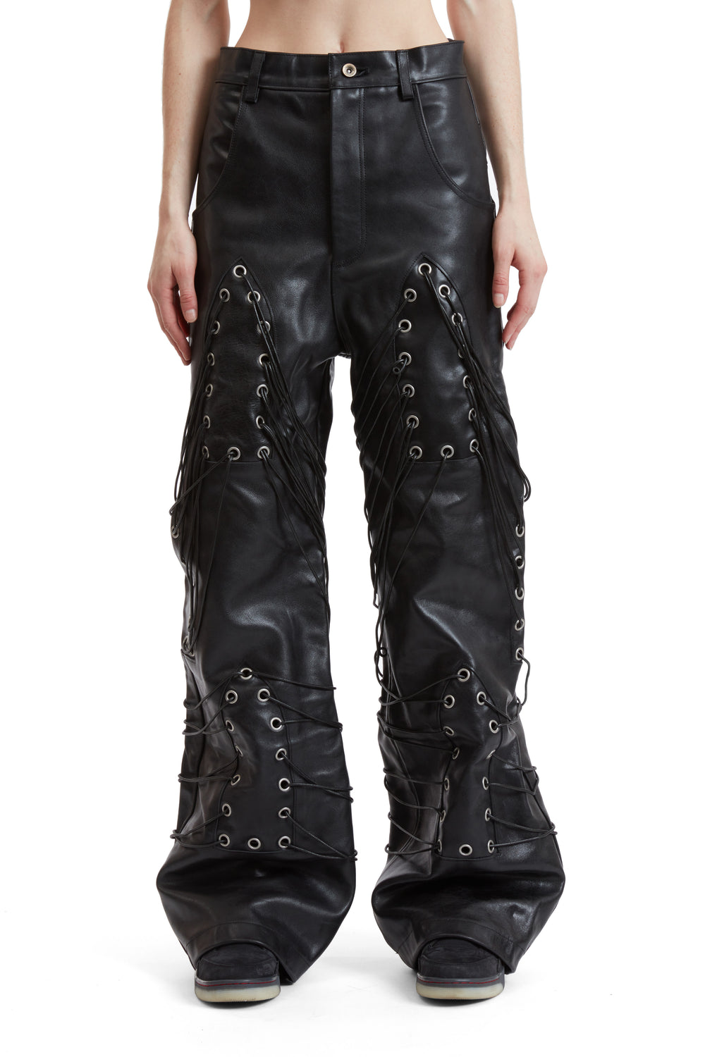 WIDE-LEG GROMMET PANT